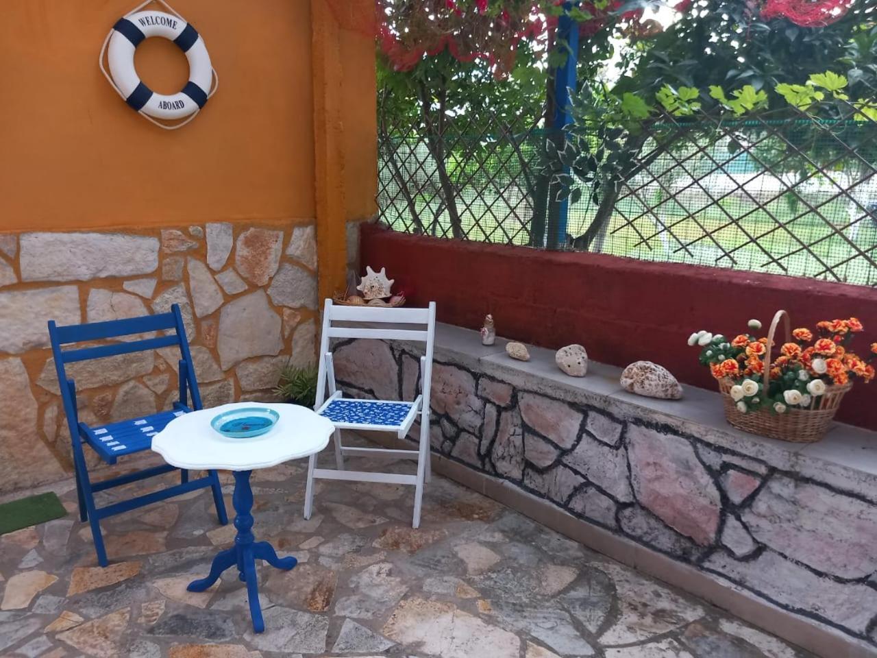 Vila Gjoka Himare Luaran gambar